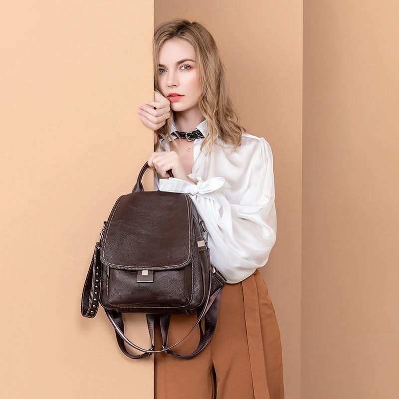 Fashion ladies shoulder bag. large capacity soft leather anti-theft travel bag!