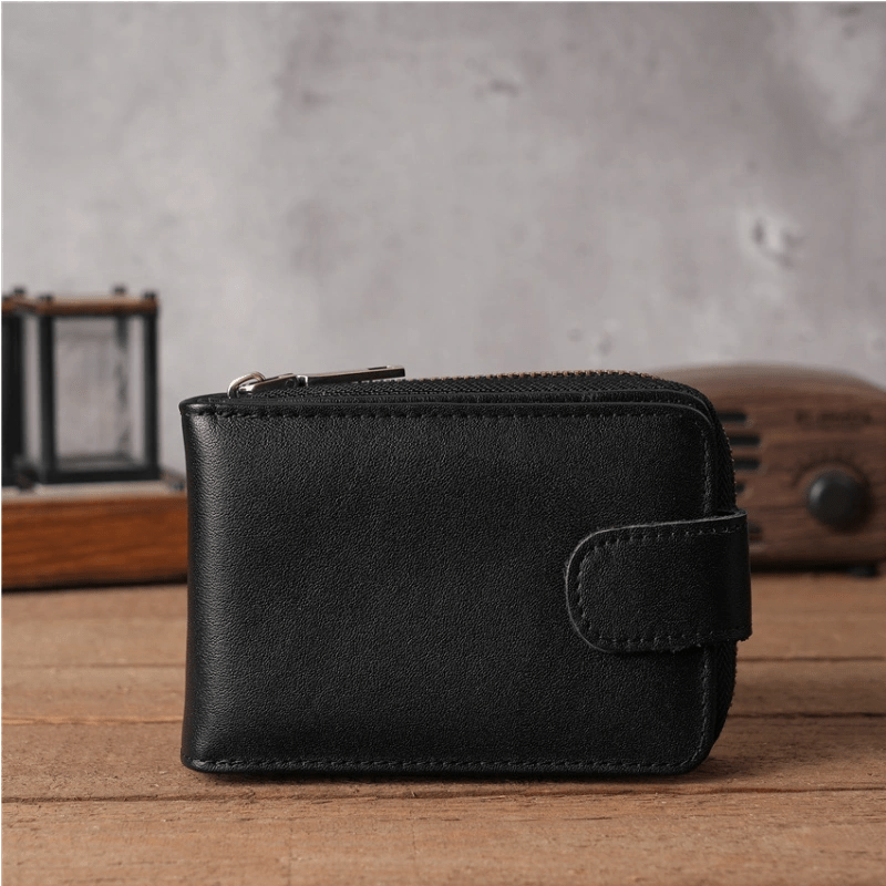 Crazy Horse Leather ID Card Holder - DOROCHEY
