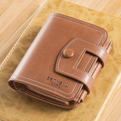 Vintage Oil - Wax Leather Trifold Wallet - DOROCHEY