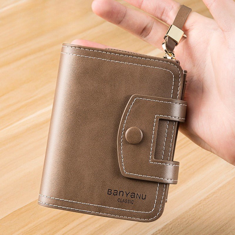 Vintage Oil - Wax Leather Trifold Wallet - DOROCHEY